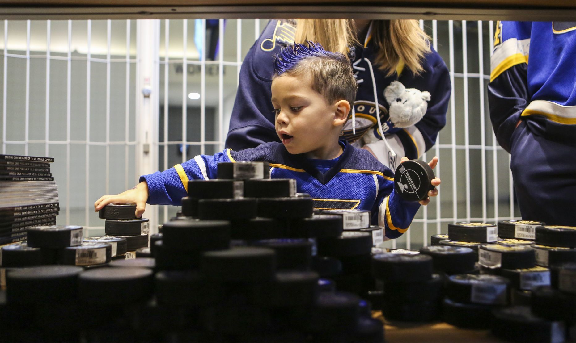 Stanley Cup: Fans watch Game 7 at Enterprise Center